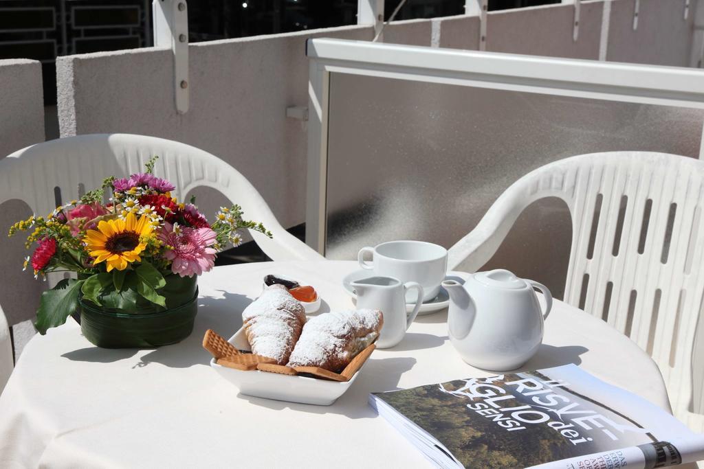 Hotel Pigalle Lido di Jesolo Rum bild